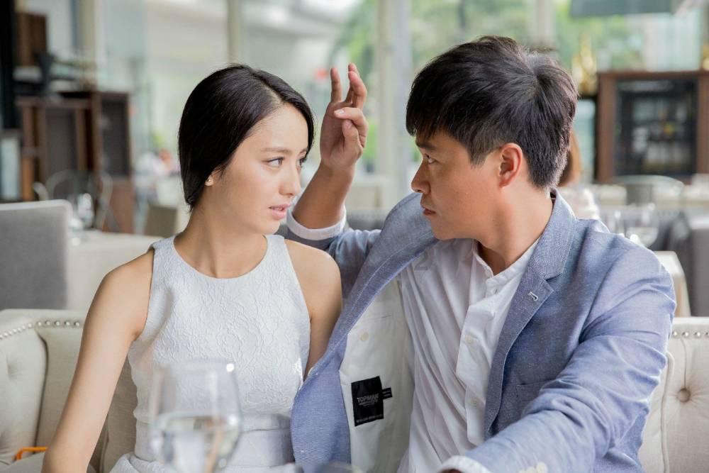小萌妹的甜美装扮